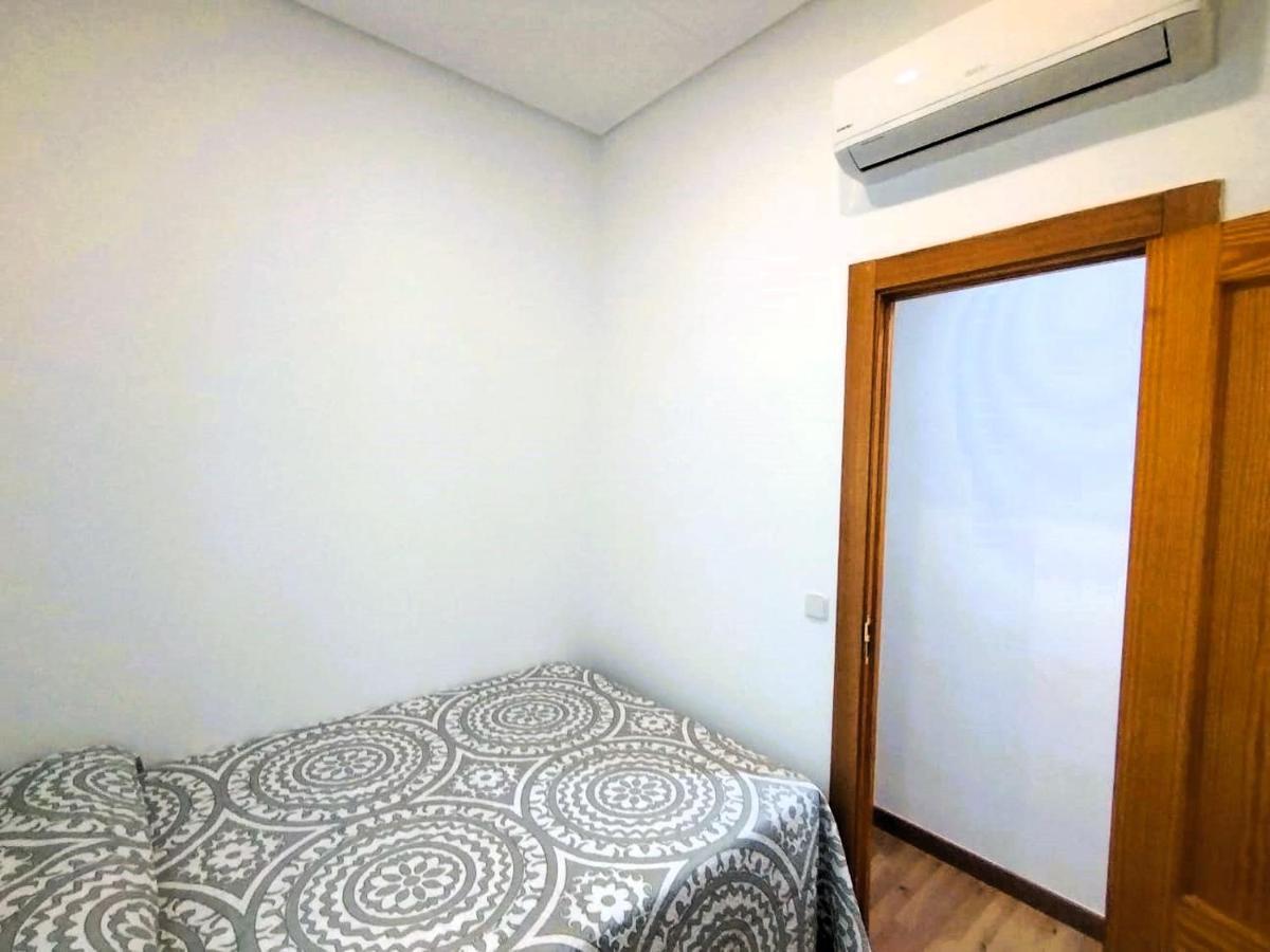 Puerta Del Sol - Apartamento Para 6 Μαδρίτη Εξωτερικό φωτογραφία